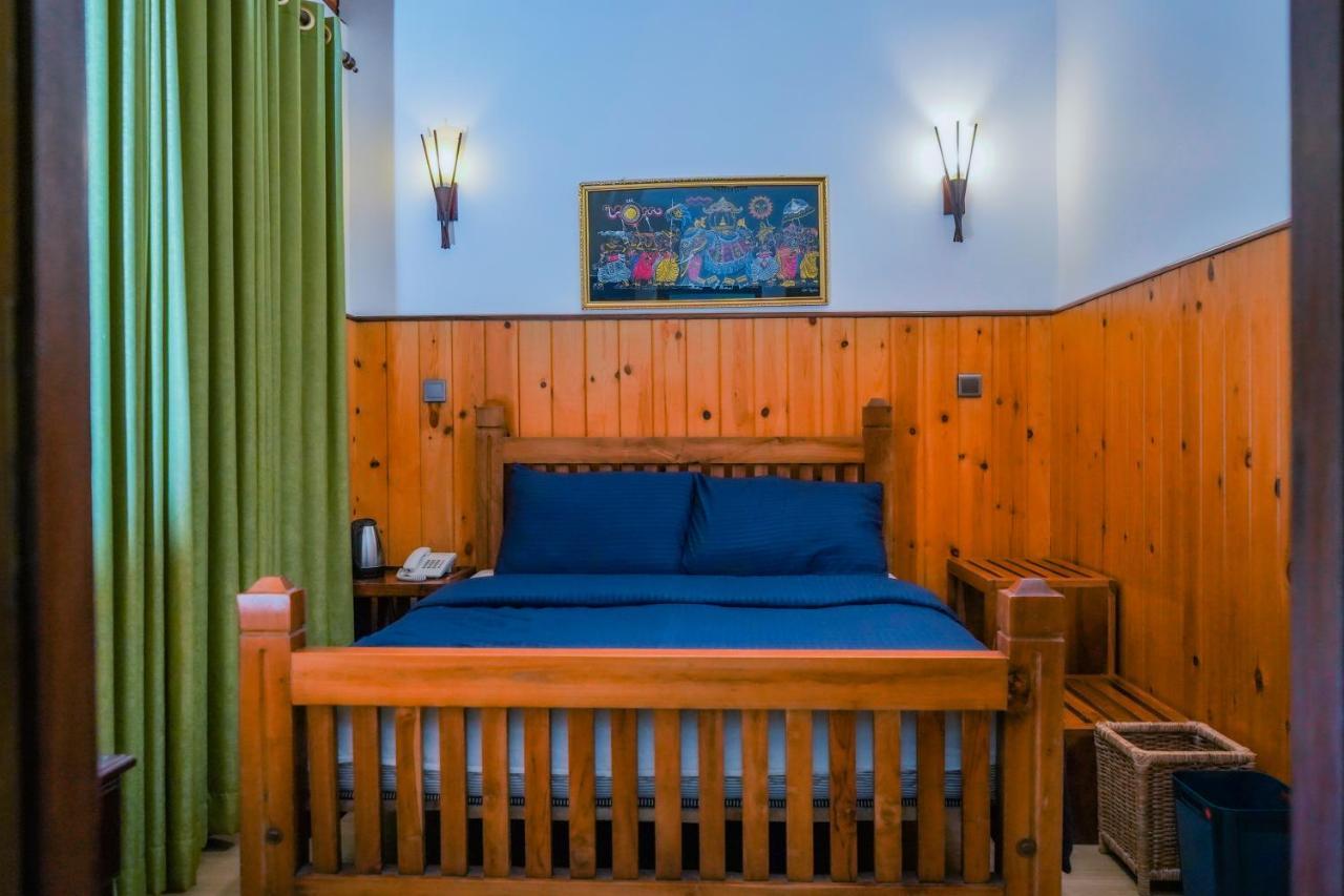 Hotel Blue Moon Residency Nuwara Eliya Esterno foto